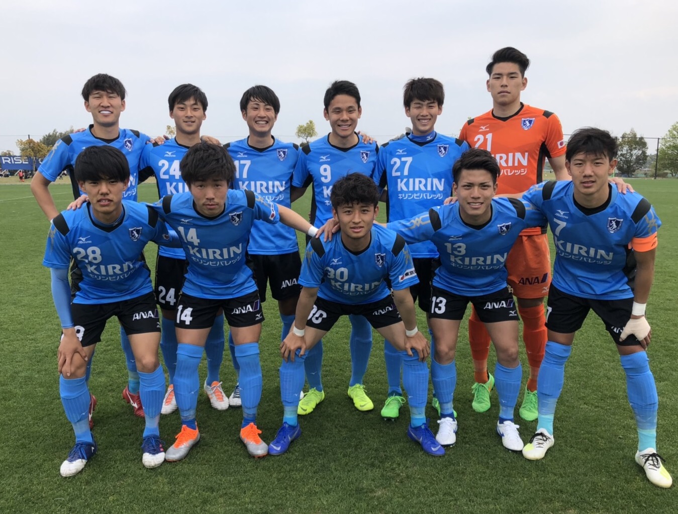 成蹊大学 サッカー部 ユニフォーム - サッカー/フットサル