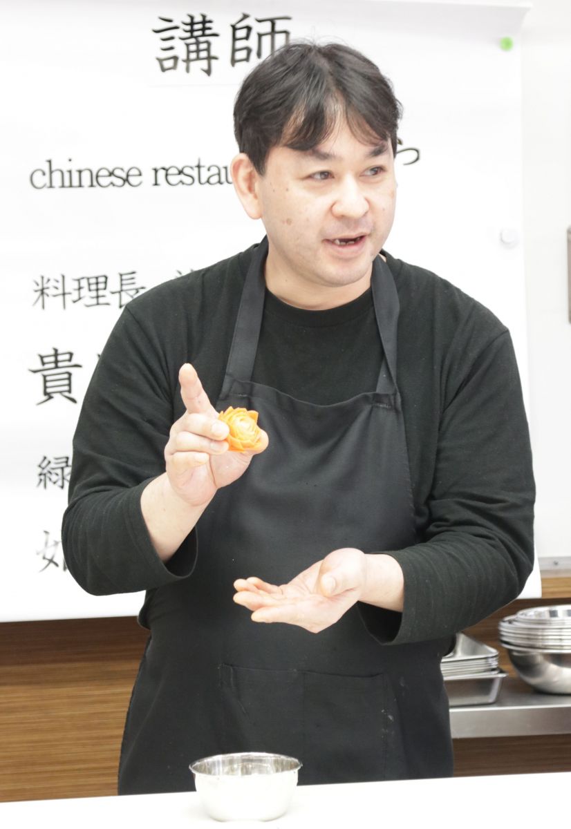 中国料理百科理論と名菜譜抜萃600選 (1971年)