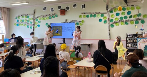 大阪成蹊短期大学附属こみち幼稚園の園児と「保育の世界を楽しむ 幼児